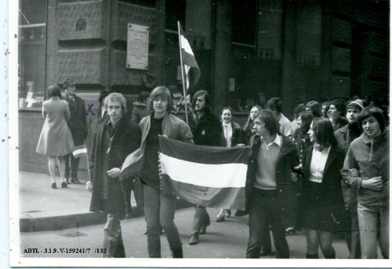 Independent student march on March 15, 1972 (Facebook/ÁBTL)